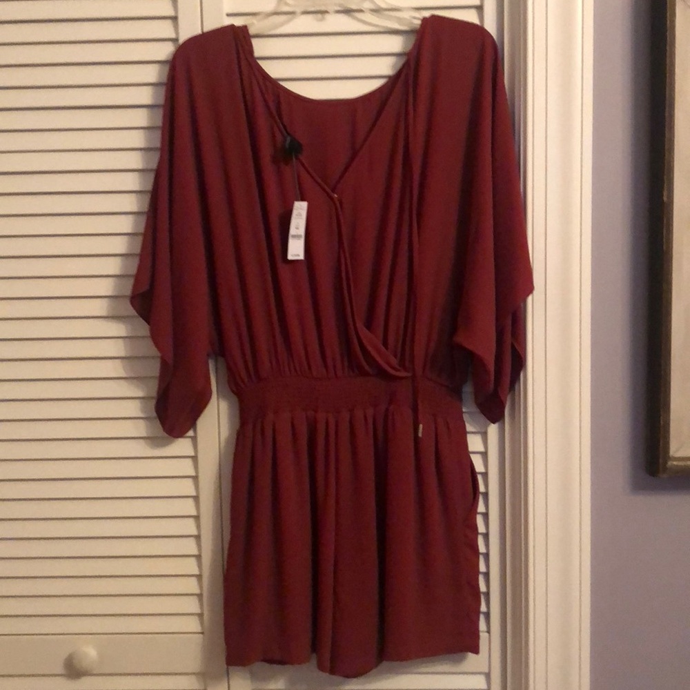 White House Black Market dressy shorts romper!